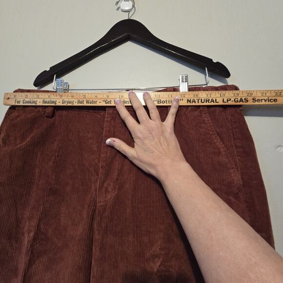 LL Bean Comfort Waist Straight Corduroy Pants Mens 38wx31L Brown Preppy 502864 - Picture 12 of 16